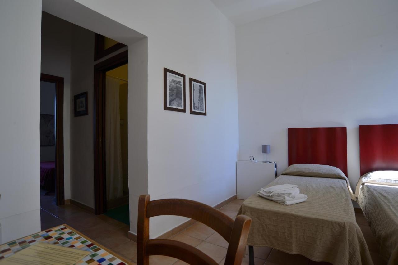Bed and Breakfast Casa Del Geco Paestum Exterior foto